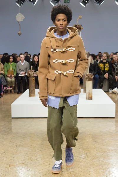 Look 49